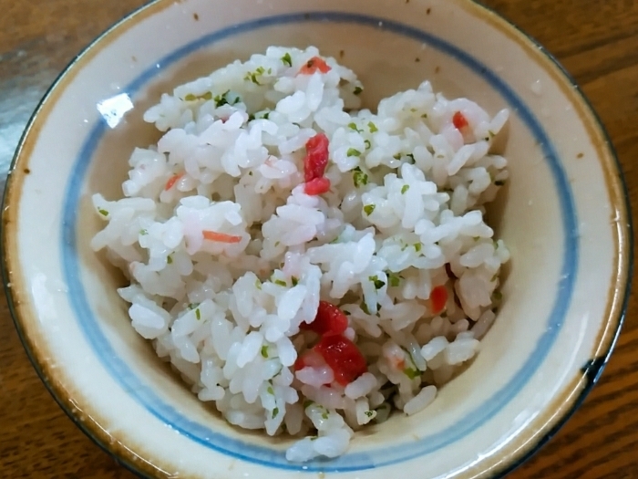 梅干しと青海苔の酢飯