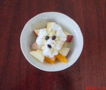 朝食♡ラムレーズン林檎ミカンヨーグルト