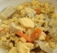 高野豆腐とにんじんの卵とじ