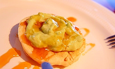 ブランチにおやつに 蜂蜜アボカドクリームパンケーキ レシピ 作り方 By 酔いどれんぬ 楽天レシピ ブランチにおやつに 蜂蜜アボカドクリームパンケーキ レシピ 作り方 By 酔いどれんぬ 楽天レシピ