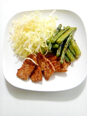 マグロのしょうが焼き