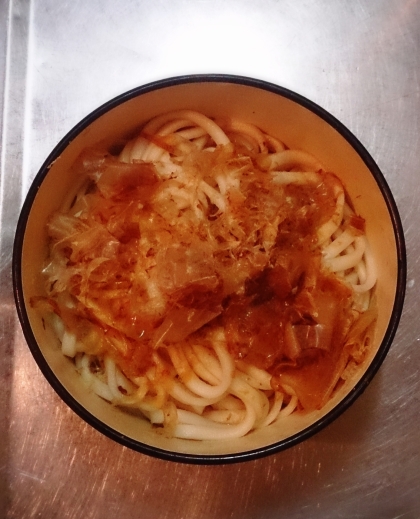 鰹節の釜揚げうどん