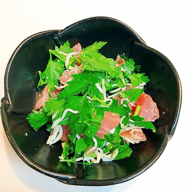 ブリとイタリアンパセリとシラスの和え物 レシピ 作り方 By Cu3 Conture 楽天レシピ