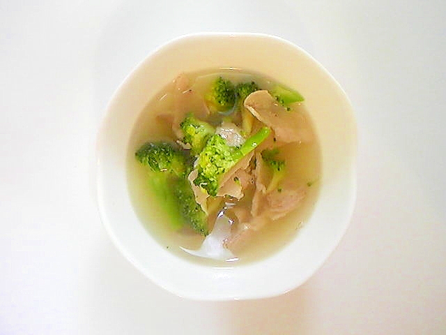 豚肉とブロッコリーの中華スープ