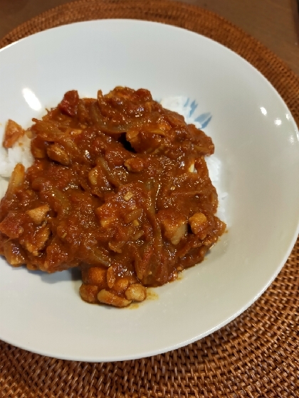 トマト缶で作るスパイスカレー