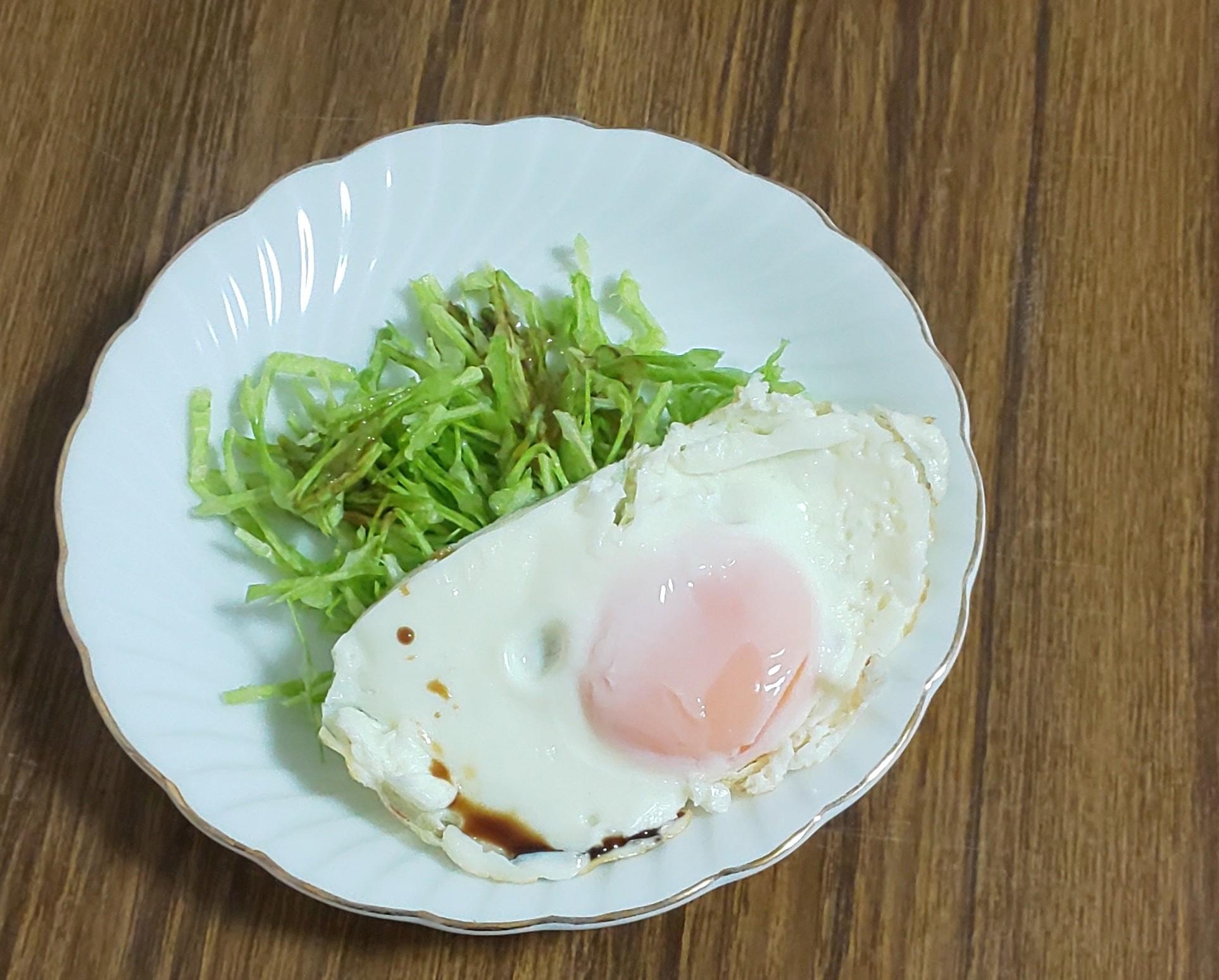 卵焼き・線キャベツの朝食♪バレンタイン