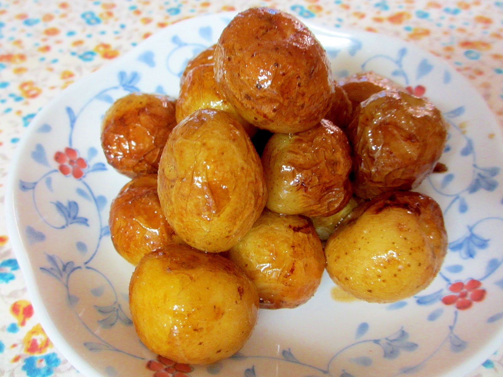 チビ芋で揚げじゃがの甘辛 レシピ 作り方 By Mococo05 楽天レシピ