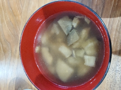 プチトマト ナス 玉ねぎのお味噌汁