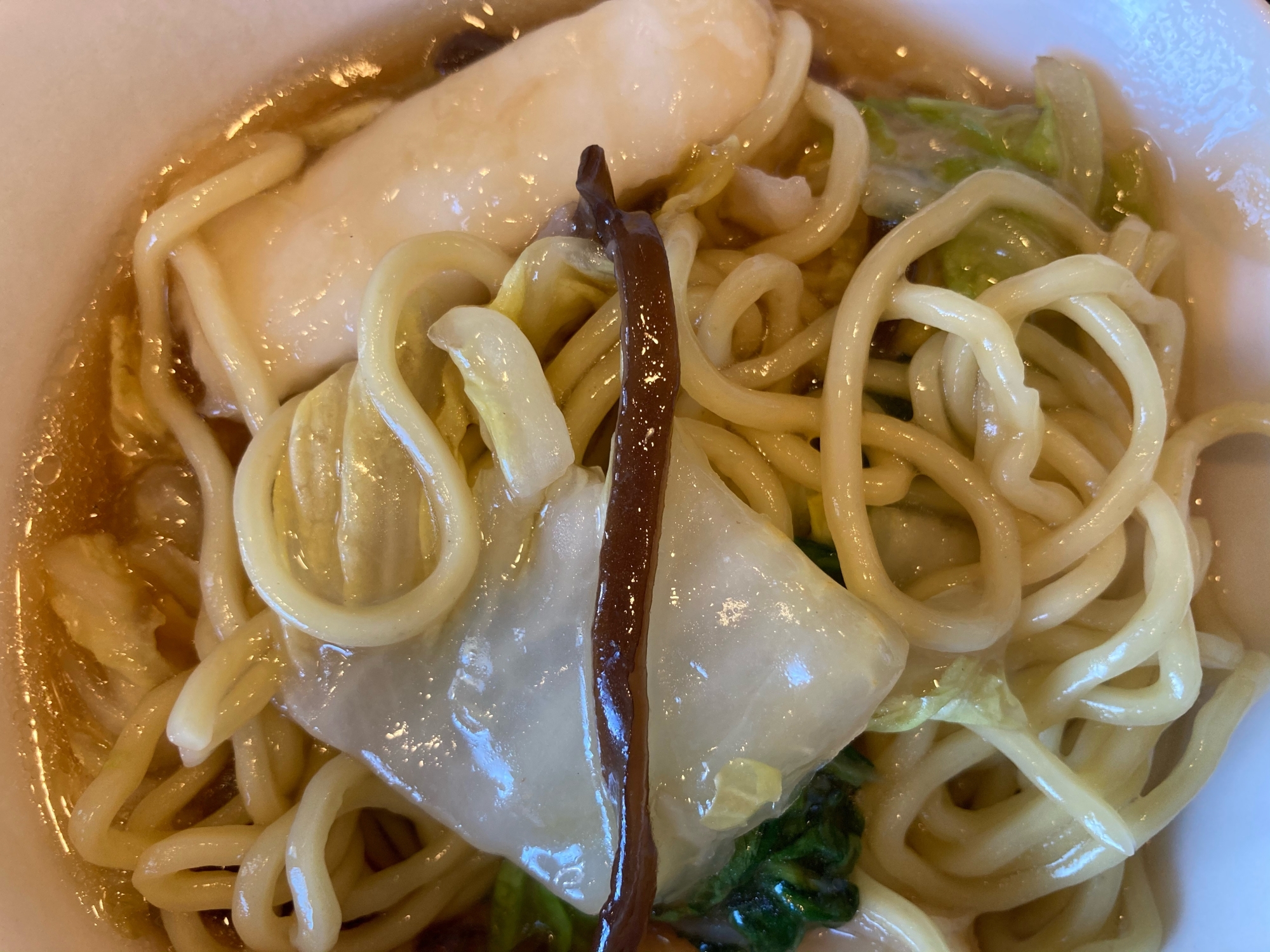 白菜と青梗菜ときくらげの海鮮とろみ麺