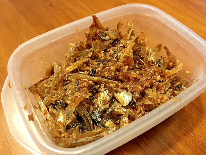 ご飯にあう！煮干しとカツオぶしの佃煮 レシピ・作り方 by ぴーちゃん