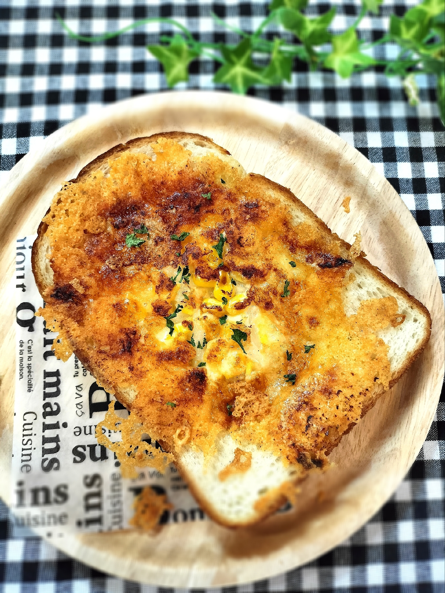 食パンでオニオンチーズブレッド風