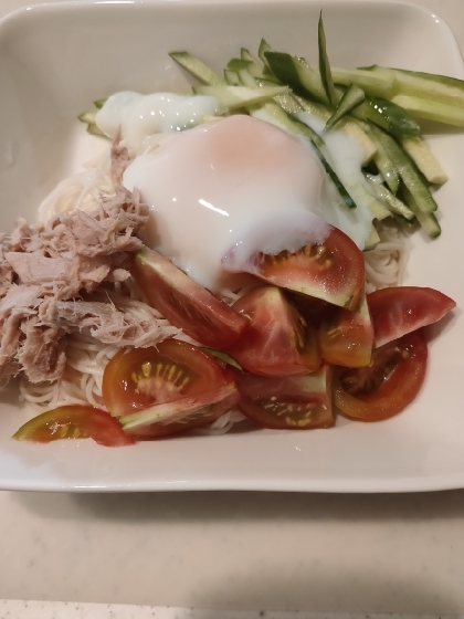 ツナと茹で卵と野菜の具だくさん素麺☆