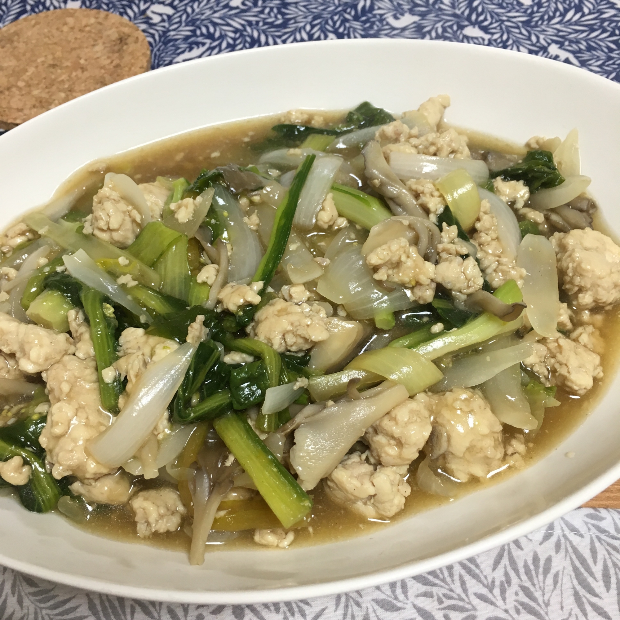 小松菜と鶏ひき肉の中華風炒め