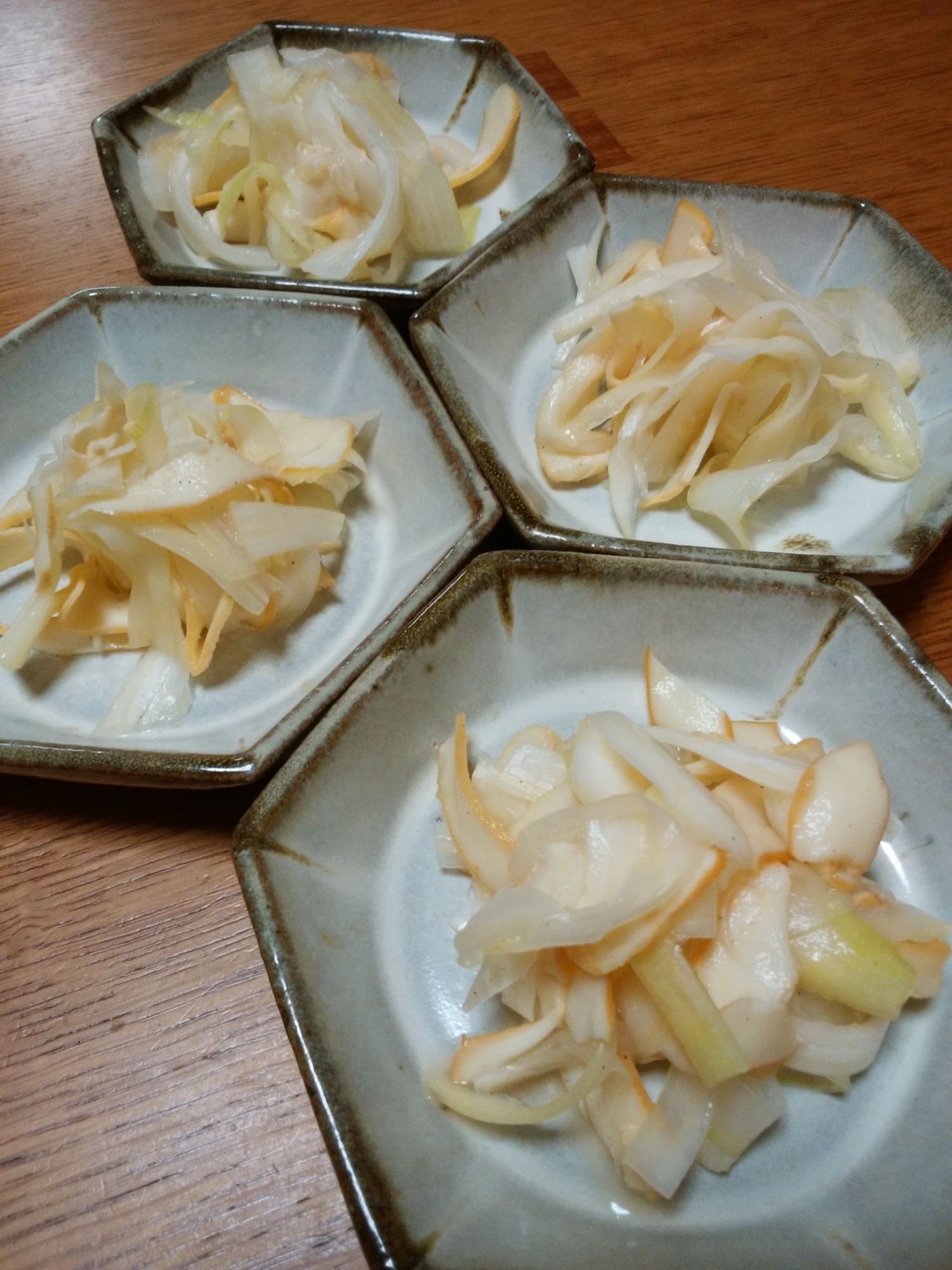 子供も食べれるセロリの和え物 レシピ 作り方 By まるなすび 楽天レシピ