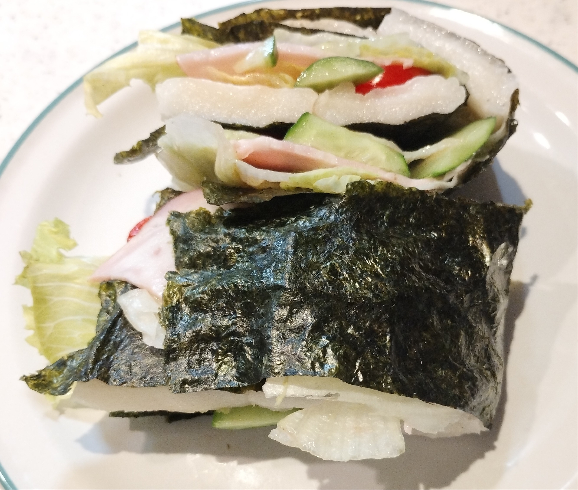 お餅のサラダ巻き