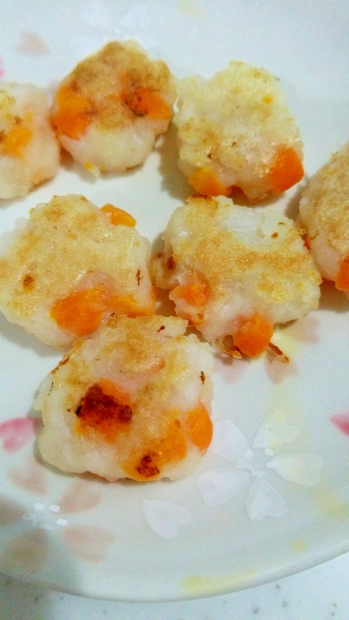 手づかみ離乳食 白身魚とにんじんのおやき レシピ 作り方 By さとmin 楽天レシピ 手づかみ離乳食 白身魚とにんじんのおやき レシピ 作り方 By さとmin 楽天レシピ