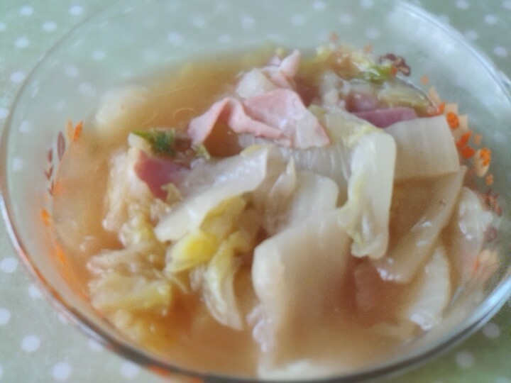 超簡単!放り込むだけ!無水鍋で白菜&ベーコンの煮物