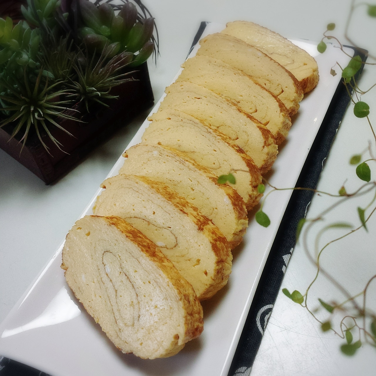 豆腐でかさ増し☆マシュマロでほんのり甘い卵焼き レシピ・作り方 by
