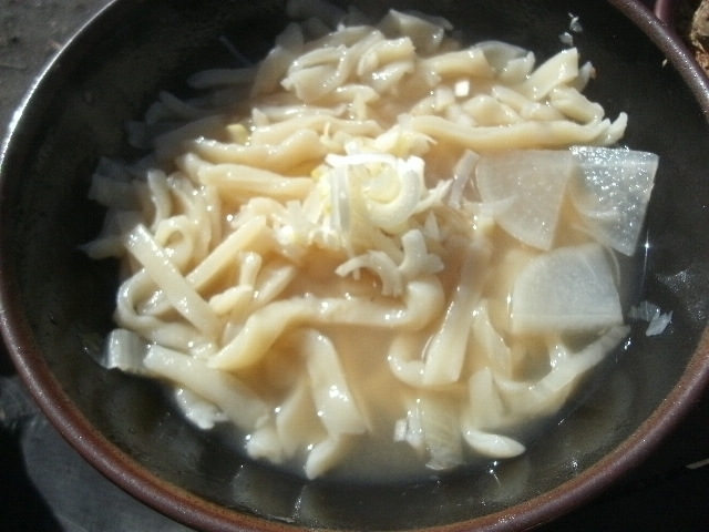 おでん汁で作る煮込みうどん