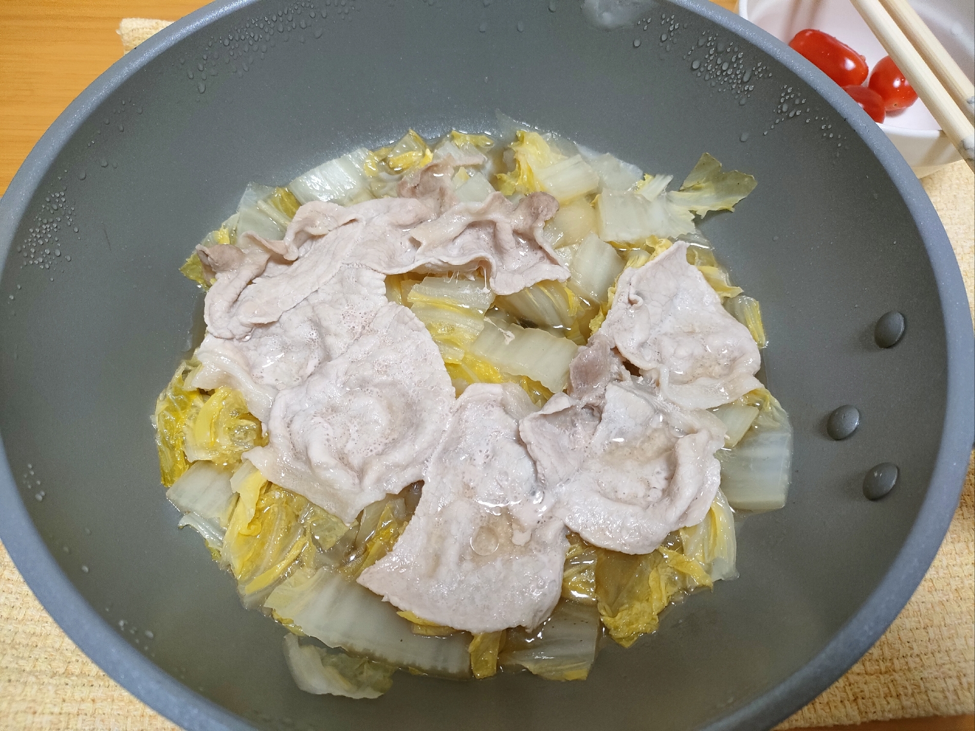 白菜と豚肉の蒸し料理