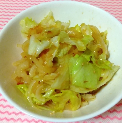 もりもり食べられる！ レタスと玉ねぎの和風サラダ
