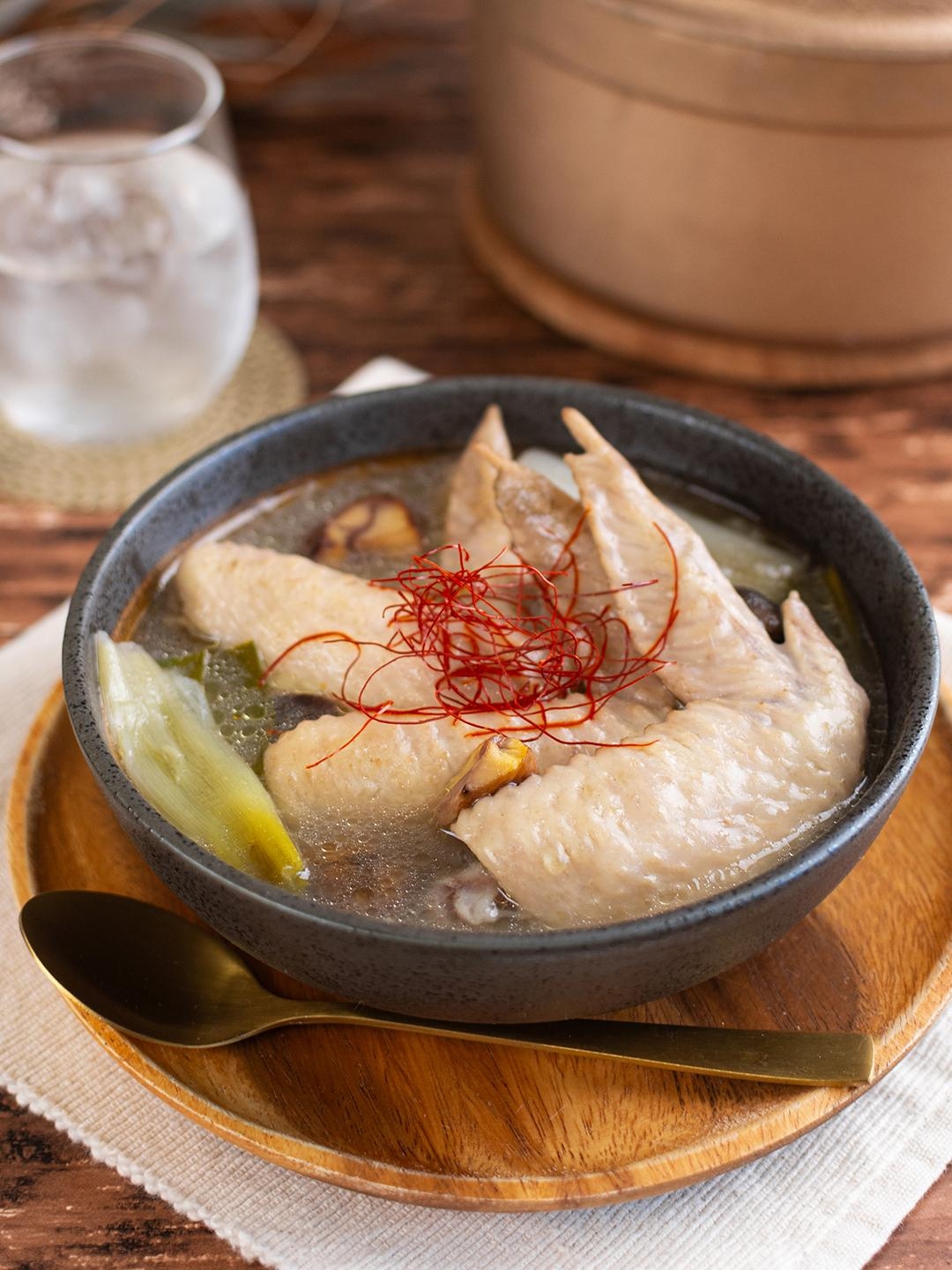 銅鍋てふてふで作る 簡単! 参鶏湯(サムゲタン)