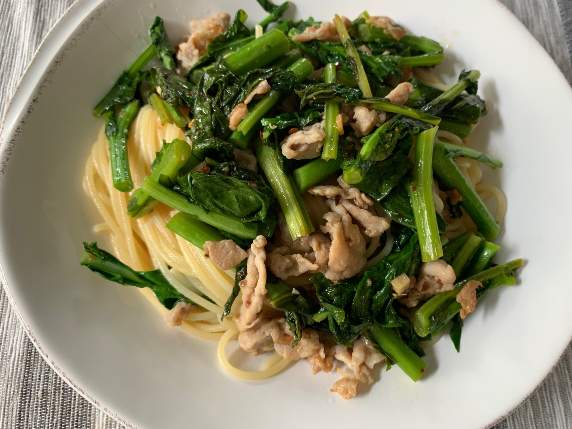 春が旬♡栄養満点！かき菜と塩麹豚の春パスタ