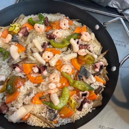 フライパン de シーフードパエリア