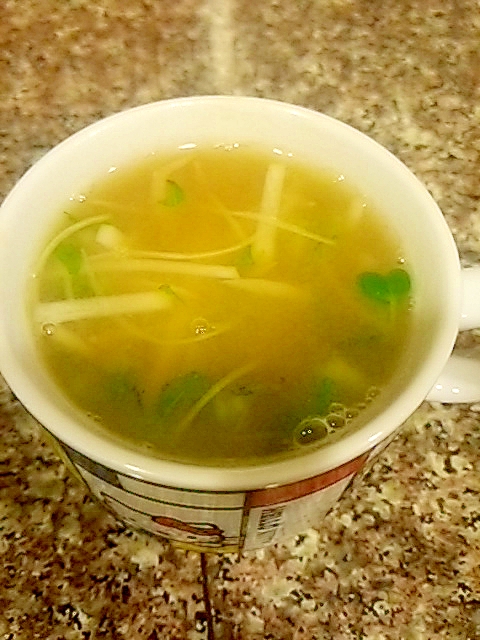 トリプル大根の鶏ガラ味噌スープ