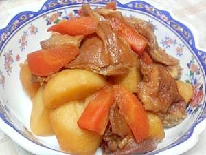 じゃがいもと麩と人参の煮物