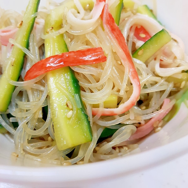 子供が喜ぶ カニかまとキュウリの春雨サラダ レシピ 作り方 By Acchan66 楽天レシピ 子供が喜ぶ カニかまとキュウリの春雨サラダ レシピ 作り方 By Acchan66 楽天レシピ