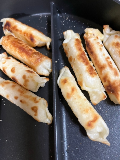 冷めてもおいしい！　チーズとハムの餃子の皮巻き