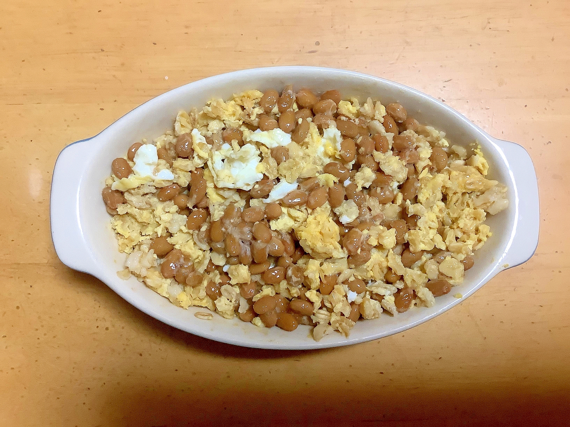 ボリューム満点☆レンジでオートミール納豆炒飯！