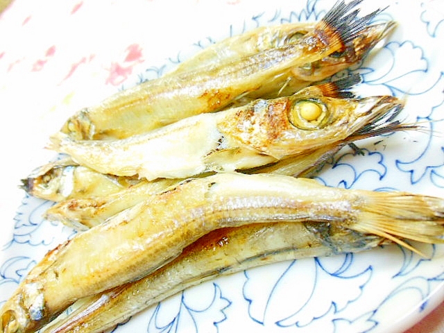 メギス一夜干しの白ワインにんにく蒸し焼き レシピ 作り方 By 小太郎1212 楽天レシピ メギス一夜干しの白ワインにんにく蒸し焼き レシピ 作り方 By 小太郎1212 楽天レシピ