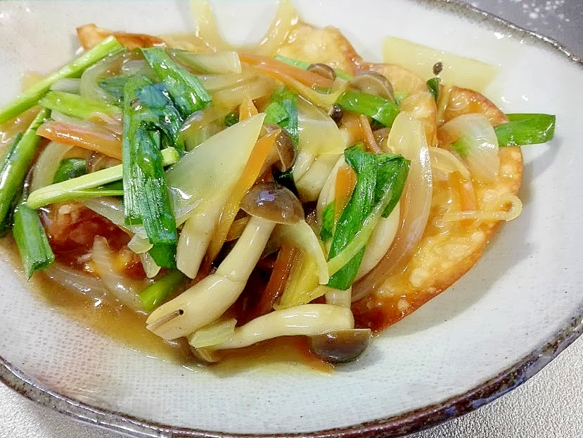 安くてボリュームたっぷり♪卵餃子の野菜あんかけ