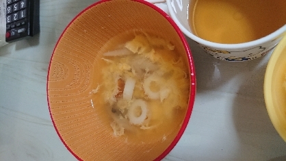 豆腐とちくわの卵とじ中華スープ