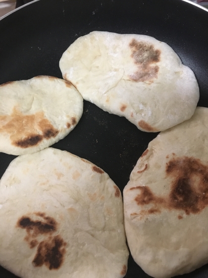 ホームベーカリーで簡単 手作りナン レシピ 作り方 By スーチップ 楽天レシピ