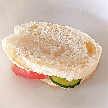 トマトたまごサンドイッチ