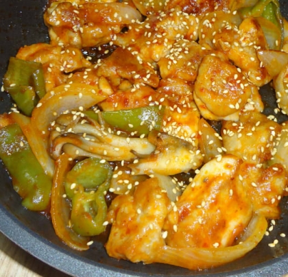 甘酸っぱくて美味しい！酢鶏