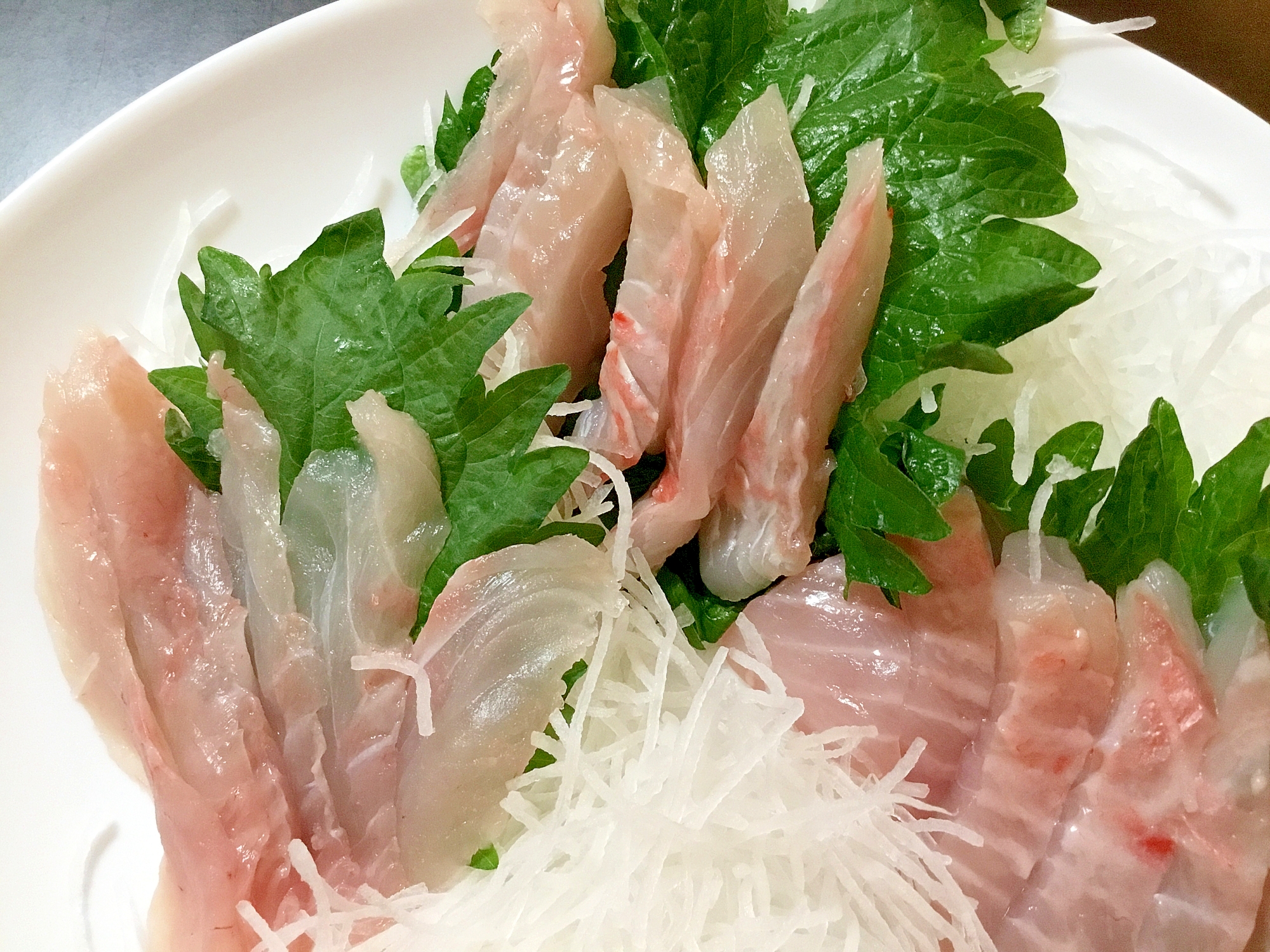 金目鯛の刺身 レシピ 作り方 By まゆぱとら 楽天レシピ 金目鯛の刺身 レシピ 作り方 By まゆぱとら 楽天レシピ