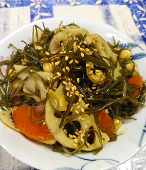 刻み昆布あさり大豆の煮物