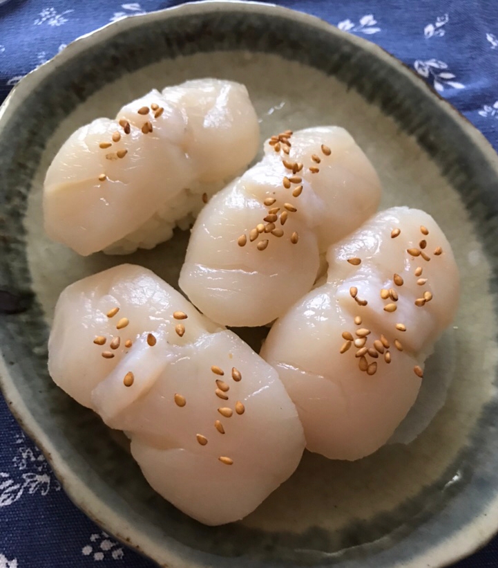 ホタテ貝柱の握り寿司 レシピ 作り方 By ボンド子 楽天レシピ ホタテ貝柱の握り寿司 レシピ 作り方 By ボンド子 楽天レシピ