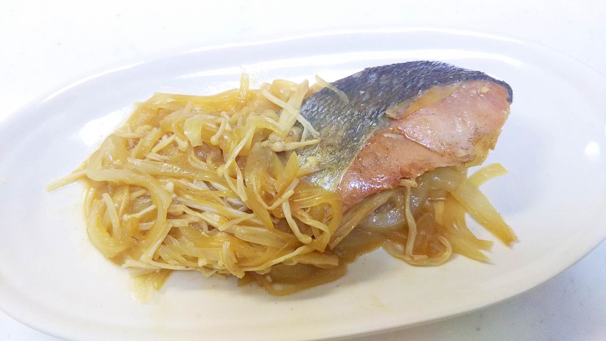 鮭のレモンバター醤油炒め++