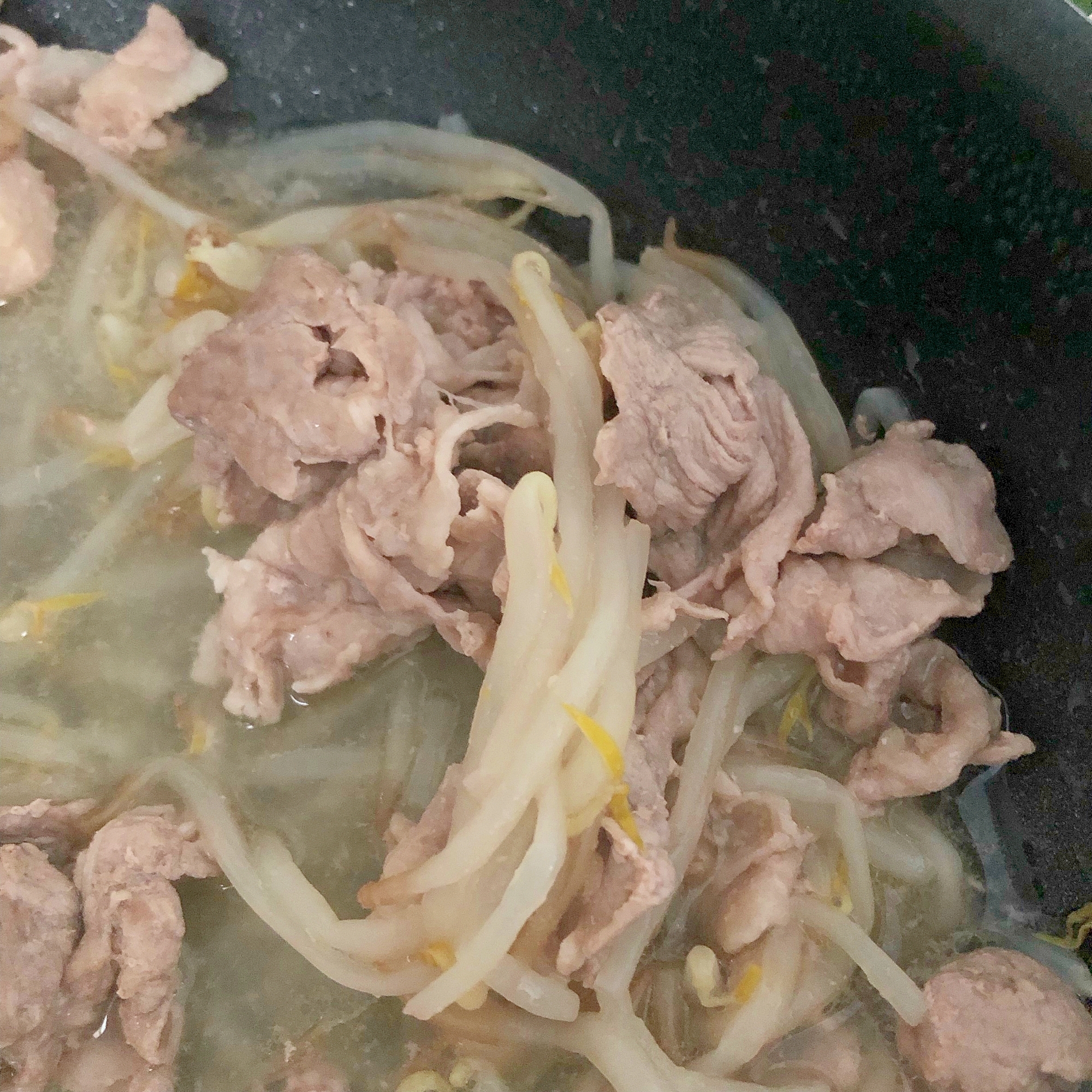 豚もやしの中華蒸し