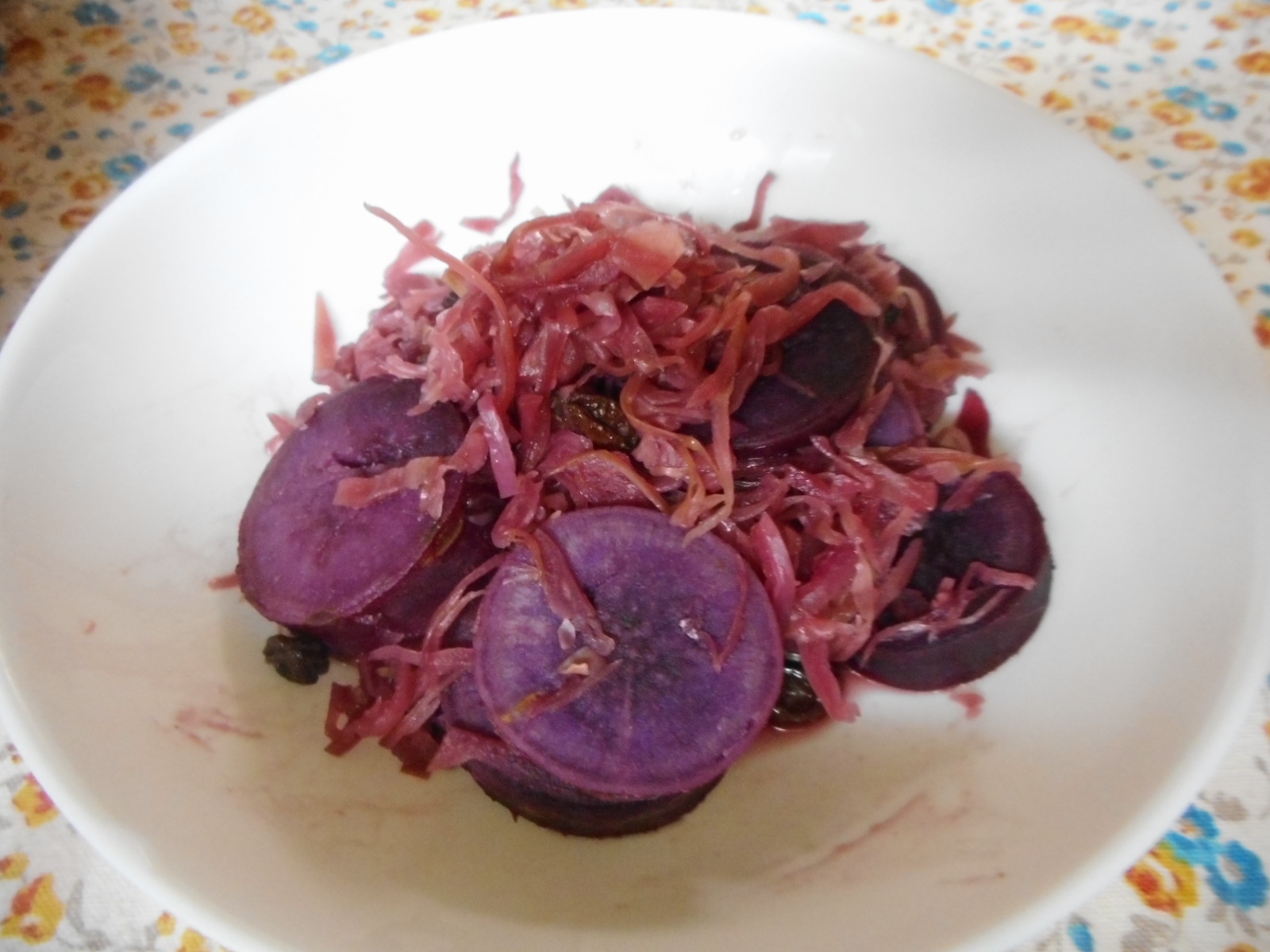紫芋と紫キャベツのバルサミコ煮