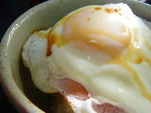 子供のとき卵かけご飯より好きだった 目玉焼きご飯 レシピ 作り方 By ドゥルッドゥー 楽天レシピ