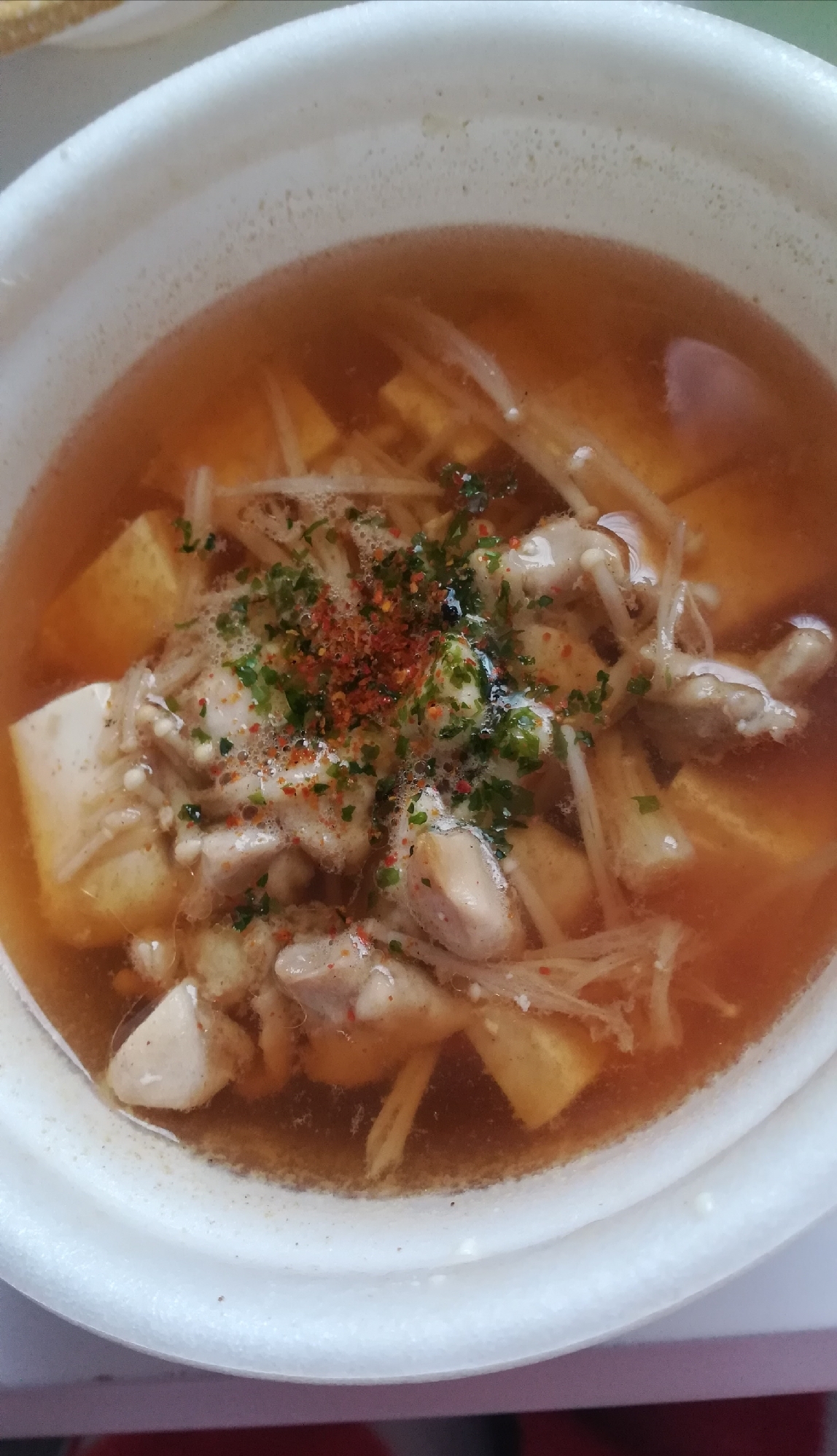 青海苔香る♪お豆腐と鶏もも肉とえのきの和風スープ