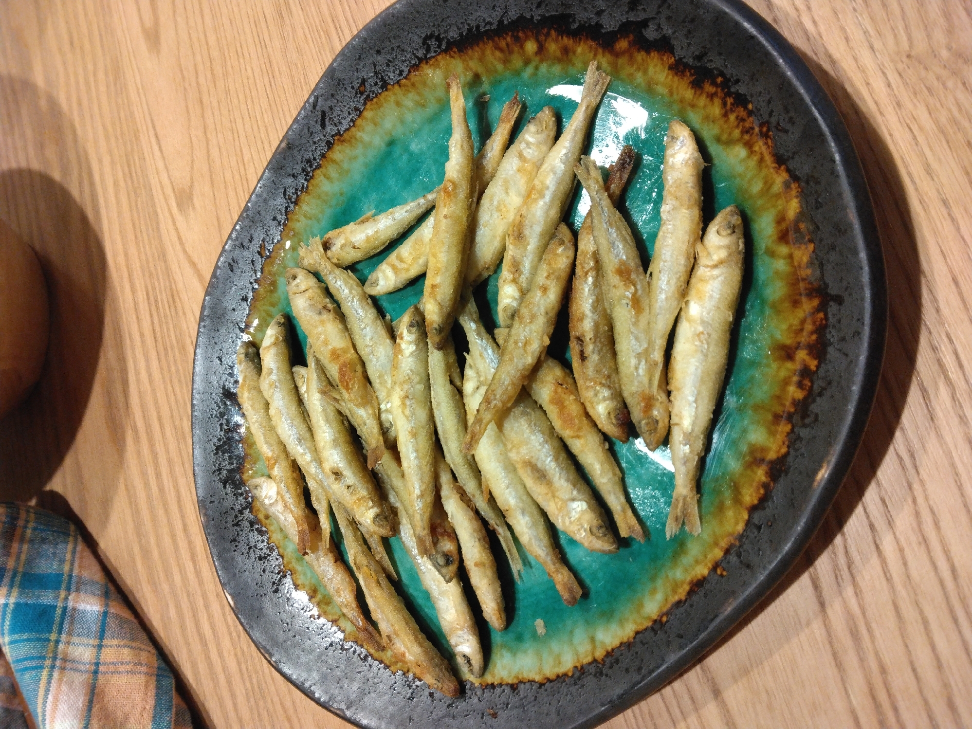 簡単おつまみ　サクサクおいしいワカサギのから揚げ