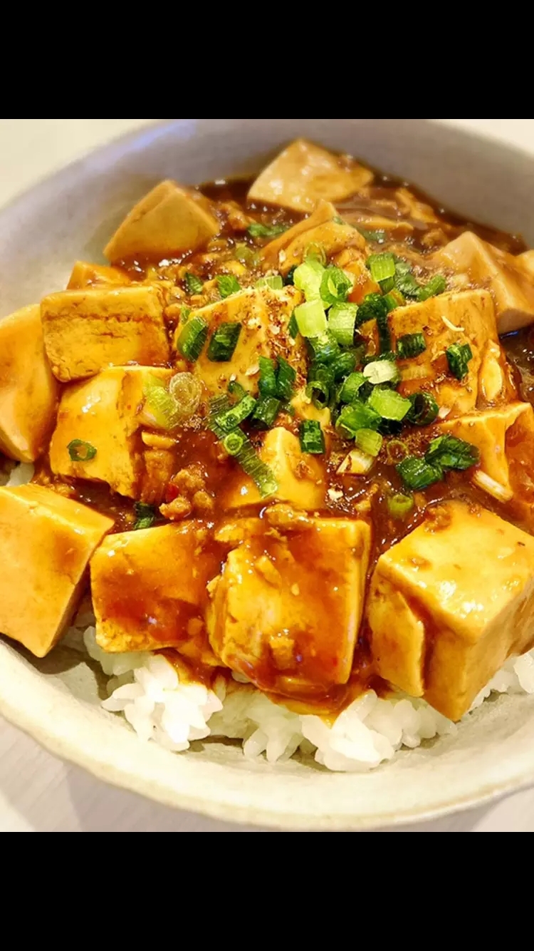 簡単♪花椒ぴりり四川風麻婆豆腐丼♪