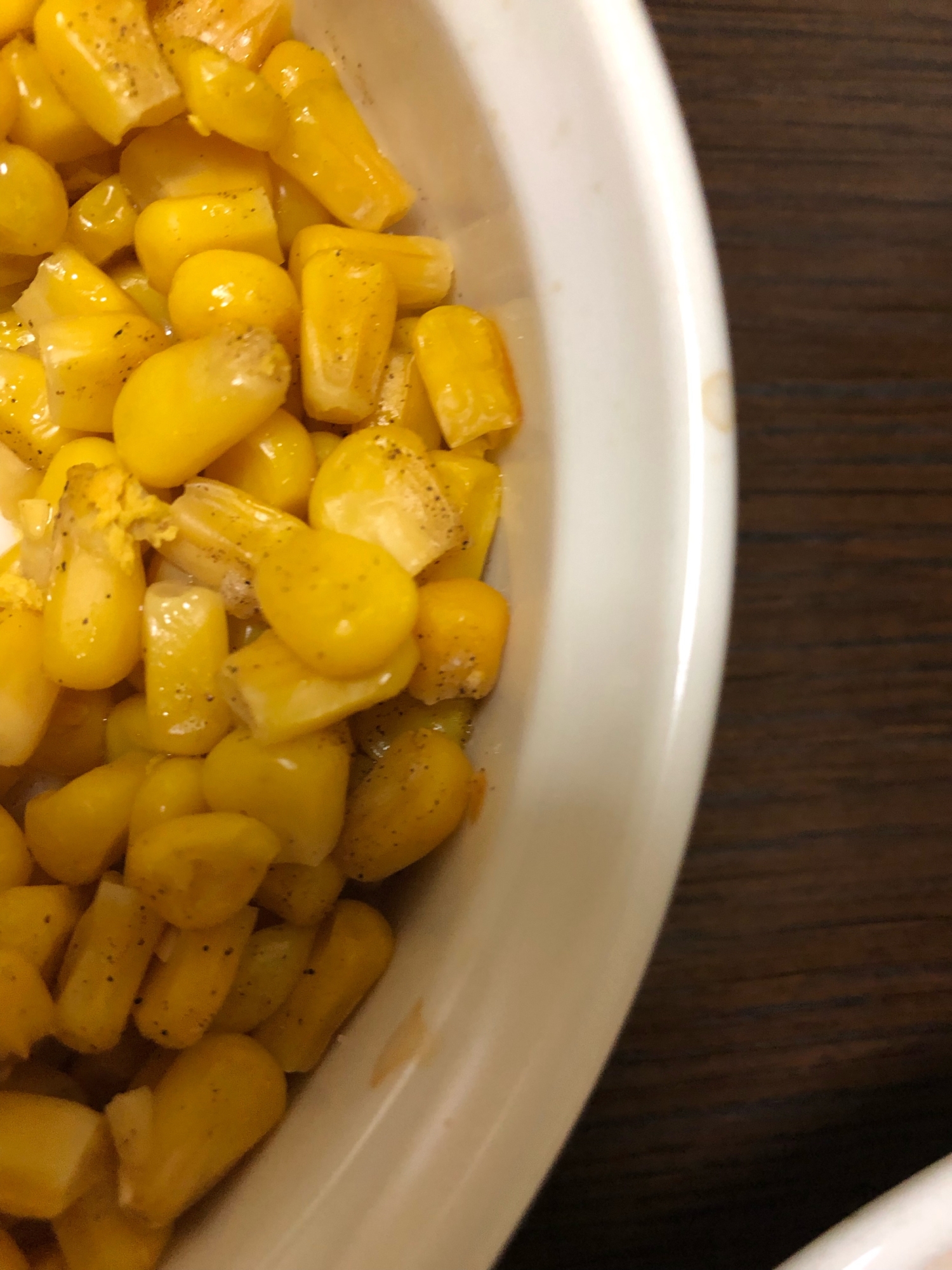 おつまみ♪コーンマーガリン♪（そこ曲がりんしゃい）